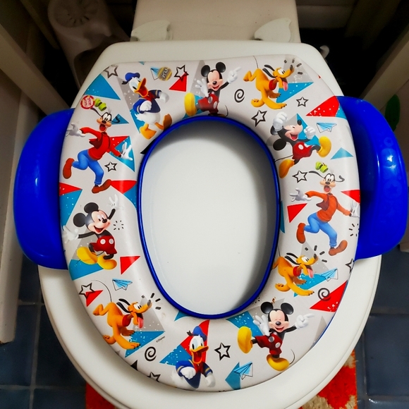 Disney Bath, Skin & Hair Mickey Mouse Potty Training Seat With Hook